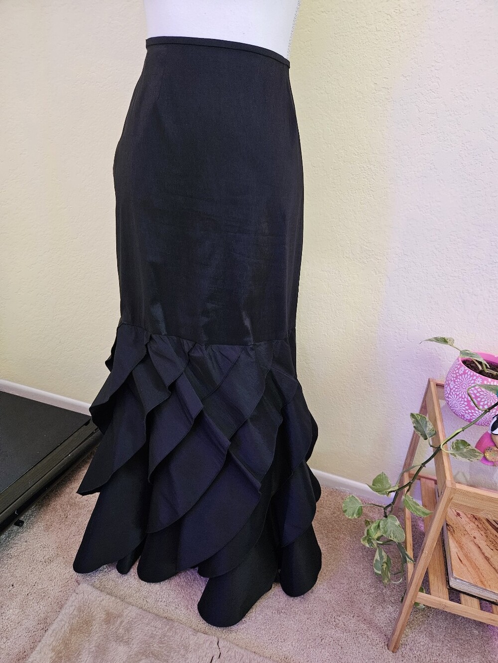 Xscape By Joanna Chen Elegant Black Ruffled Mermaid Skirt Sz 14